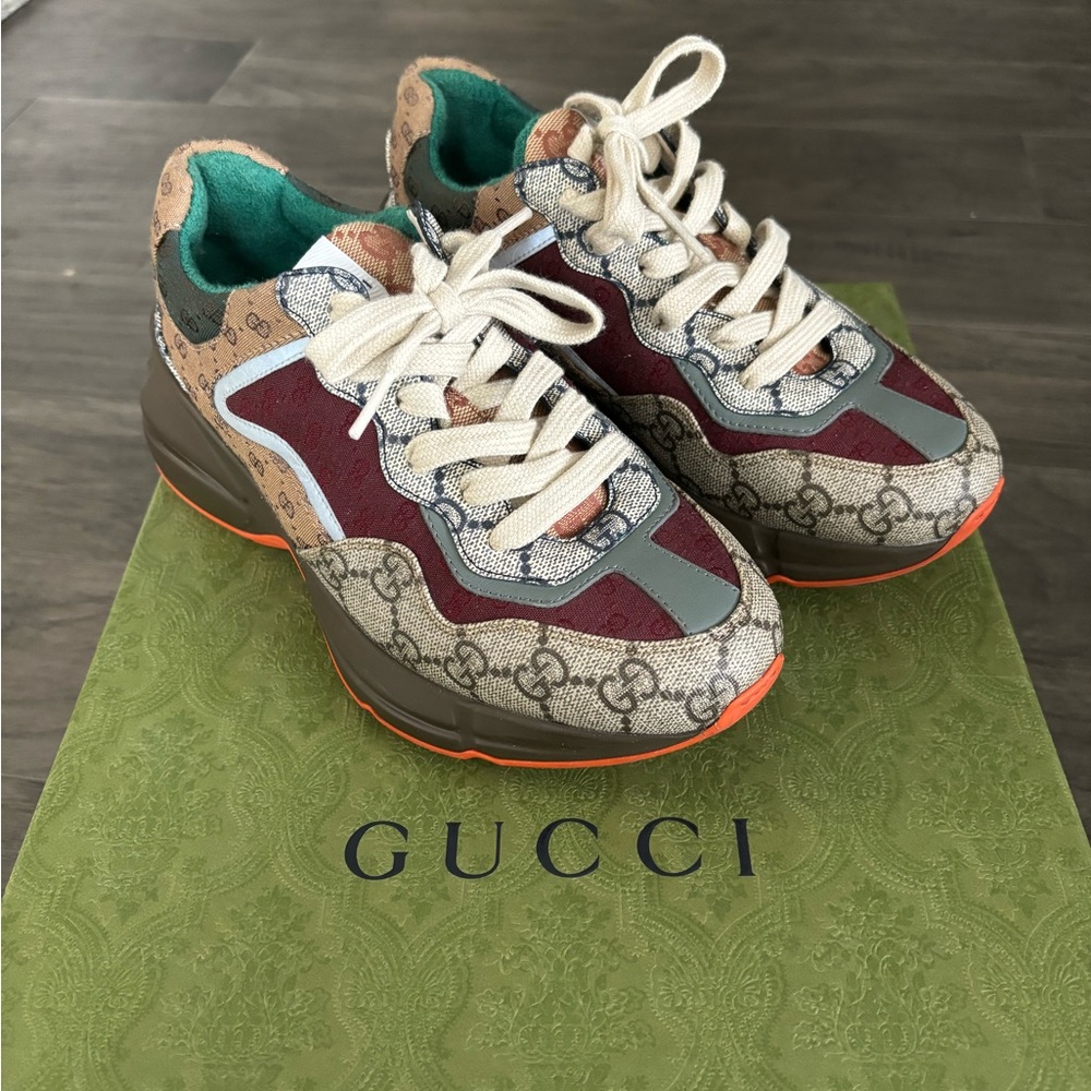 WOMEN'S GG RHYTON SNEAKER size 6.5